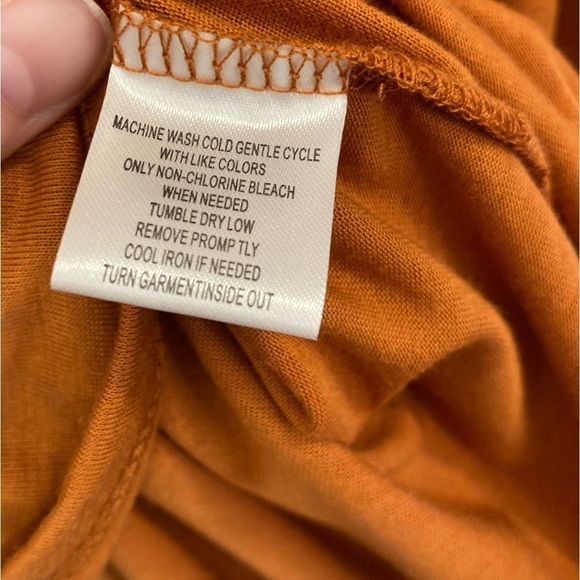 French laundry NWT terracotta sleeveless embroidered neckline & drawstring top - Picture 4 of 5